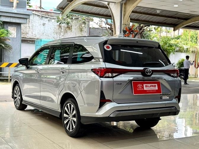 Sở hữu ngay Toyota Veloz – mẫu MPV đa dụng, rộng rãi và bền bỉ, nay có