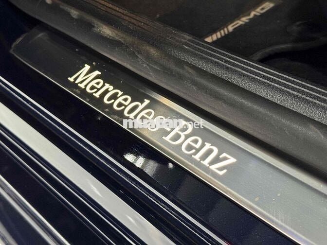Mecerdes C300 AMG 2022 Xanh, Lướt 8.000 Km