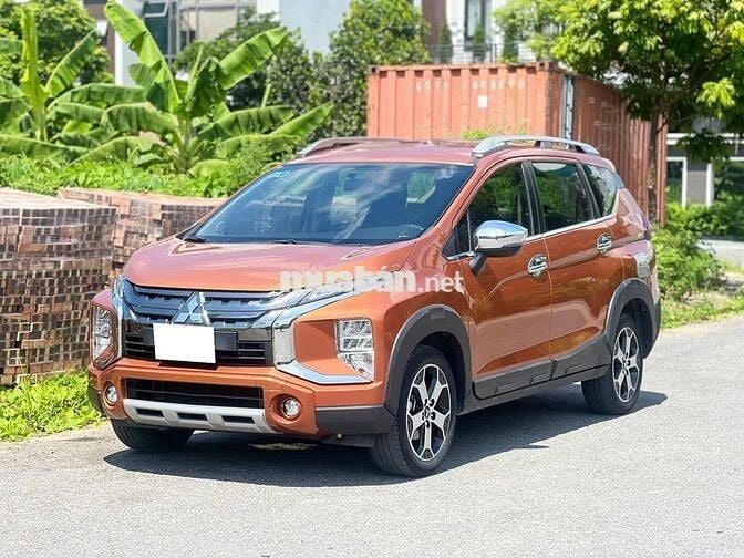 Mitsubishi Xpander Cross 2020 màu cam 7 chỗ