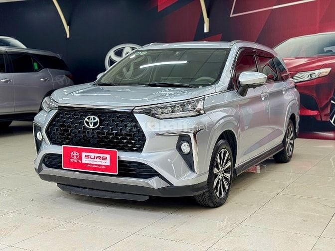 Sở hữu ngay Toyota Veloz – mẫu MPV đa dụng, rộng rãi và bền bỉ, nay có