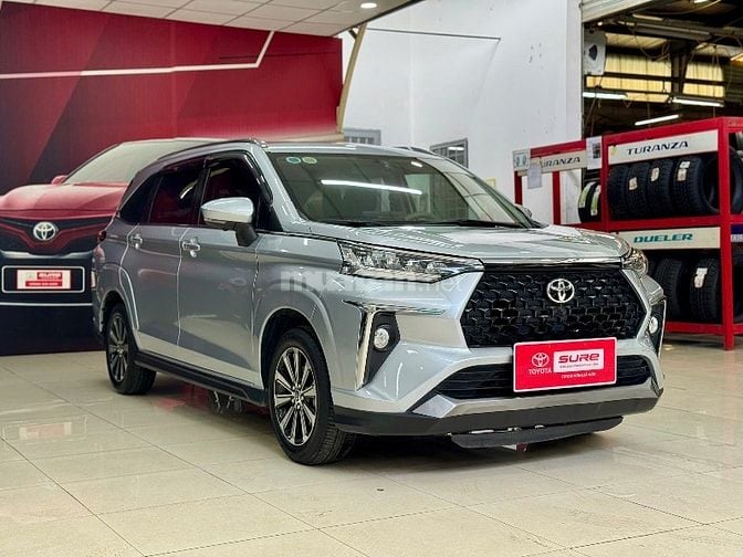 Sở hữu ngay Toyota Veloz – mẫu MPV đa dụng, rộng rãi và bền bỉ, nay có