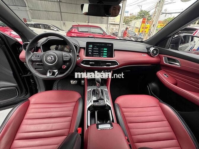 MG HS bản Trophy 2021 Màu Đen, Xe Đi 40.000 Km