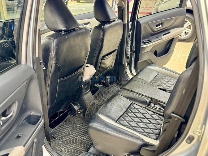 Sở hữu ngay Toyota Veloz – mẫu MPV đa dụng, rộng rãi và bền bỉ, nay có