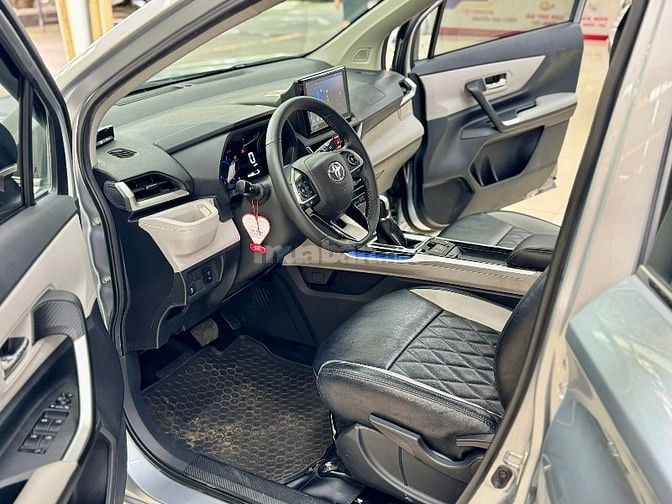 Sở hữu ngay Toyota Veloz – mẫu MPV đa dụng, rộng rãi và bền bỉ, nay có