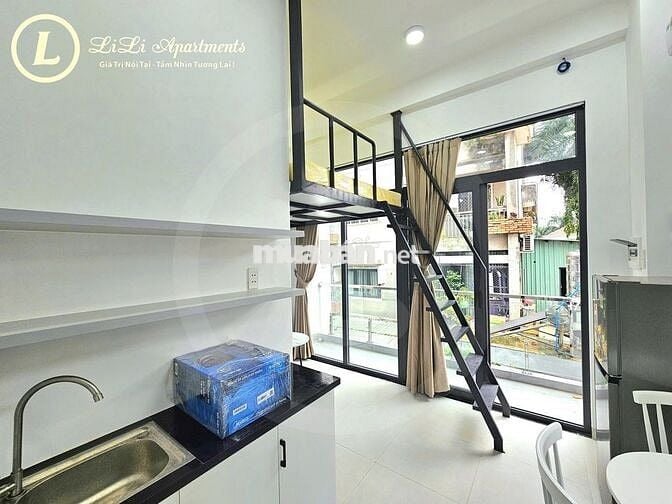 Cho Thuê Duplex Gác Cao 1m4 Ban Công Nguyễn Xí Gần Bến Xe Miền Đông