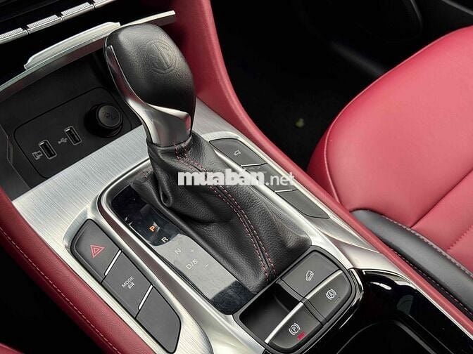 MG HS bản Trophy 2021 Màu Đen, Xe Đi 40.000 Km