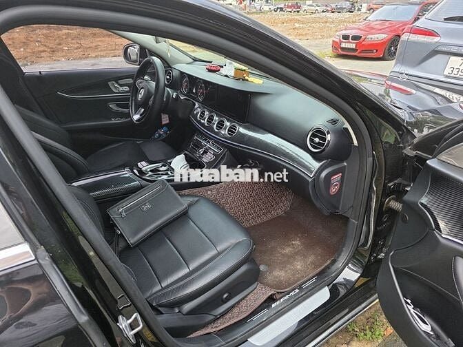 Mercedes Benz E Class 2017 E200 - 96000 km