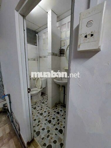 CHO THUÊ NHÀ HẺM 2 XE MÁY, 2 XET, TÔ HIẾN THÀNH Q.10