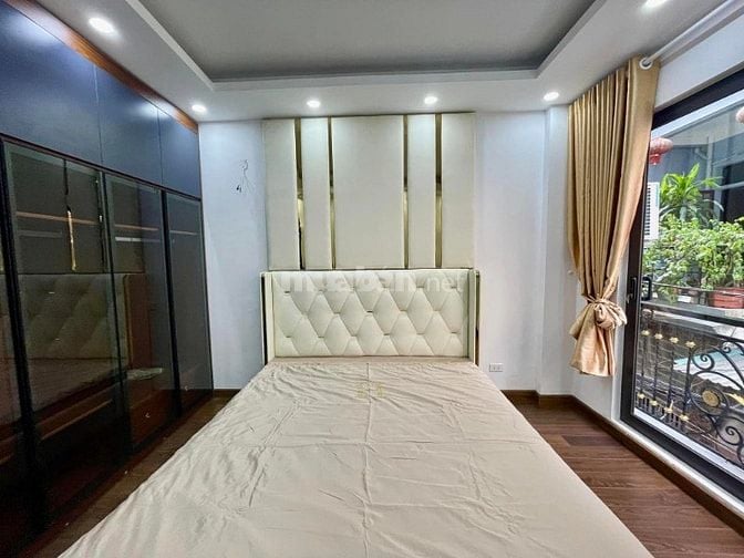 Nhà đẹp Phố Khương Hạ, Quận Thanh Xuân. DT:34m, 5 tầng. Giá:7,8 tỷ