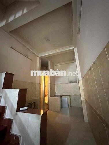 Bán nhà HXH đường kinh dương vương gần vòng xoay mũi tàu Hậu Giang