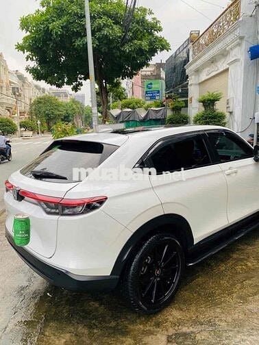 cần bán honda HR-V 2023 odo 30.000km