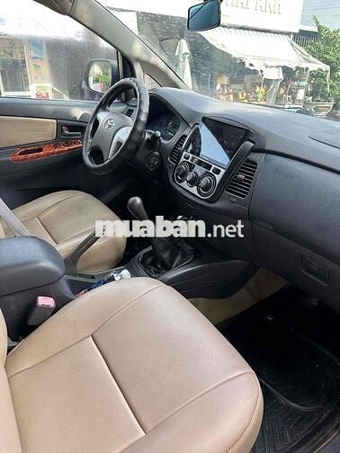 Innova đời 2013 số sàn