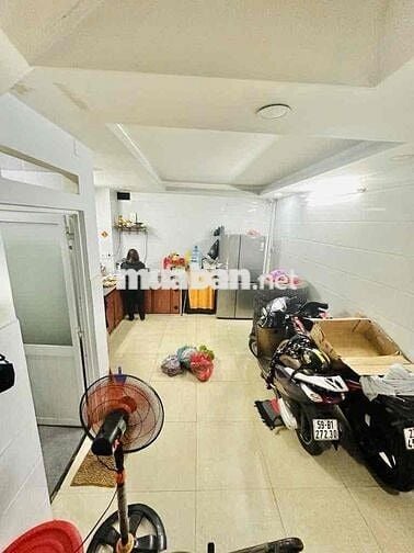 Nhà mặt tiền kinh doanh 4 tầng Phan Xích Long(4,3m x14m) q11