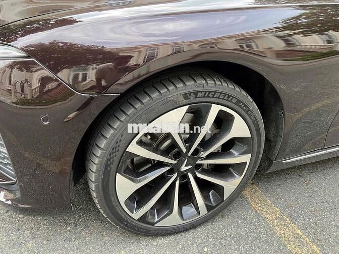 Vinfast Lux A 2.0 Premium 2019 - XHĐ cty