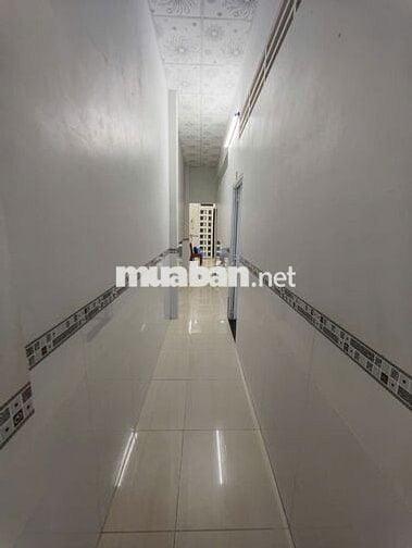 Nhà 6 triệu 2 phòng có nội thất gần sân Cầu Lông Tambo