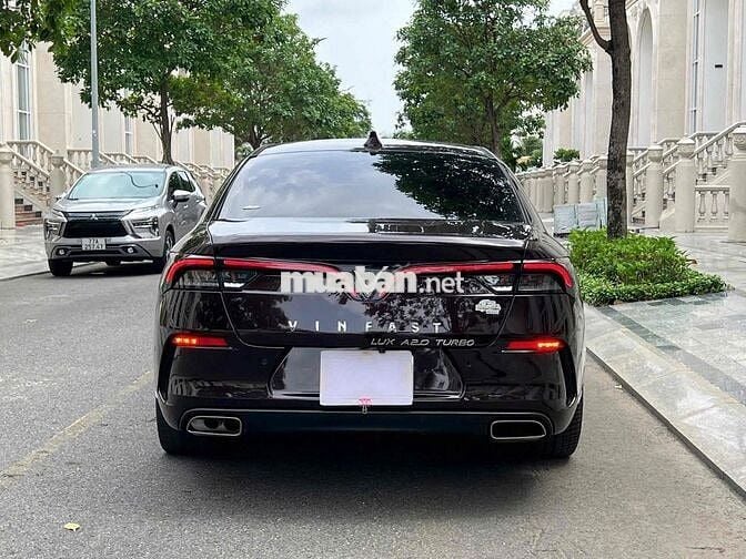 Vinfast Lux A 2.0 Premium 2019 - XHĐ cty