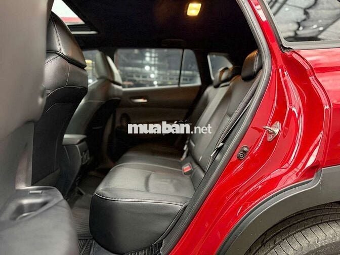 Toyota Corolla Cross 2023 1.8V,màu đỏ,34.000 km