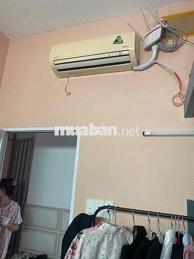 Cho thuê phòng đầy đủ tiện nghi. máy lạnh, tủ lạnh, nệm..