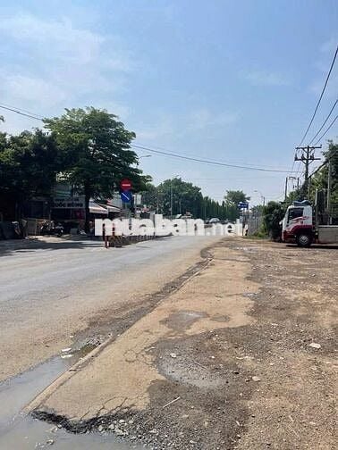 Cần cho thuê gấp !! Giá 28tr (thương lượng) Mặt tiền Lê Văn khương Q12