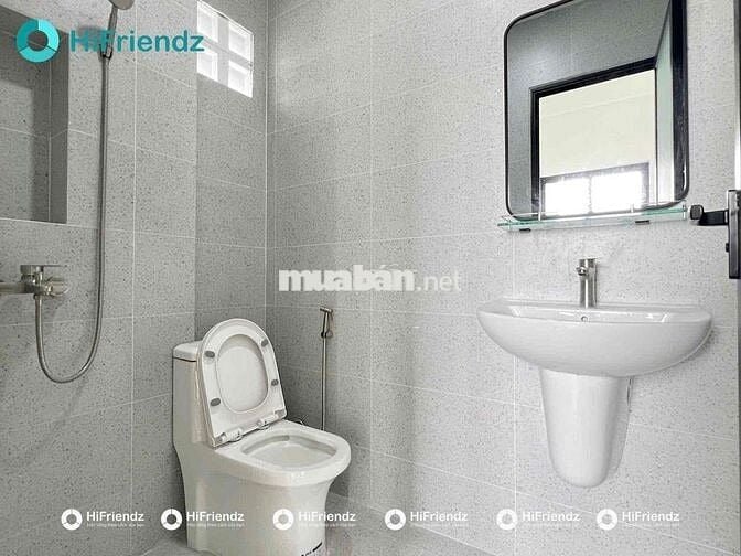 CHO THUÊ PHÒNG TRỌ CÓ BAN CÔNG GẦN LÀNG ĐẠI HỌC