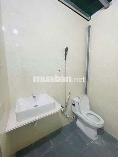 NHÀ NGUYÊN CĂN 1PN – MẶT TIỀN HẺM ĐS 1, KHU CBGV ĐHCT