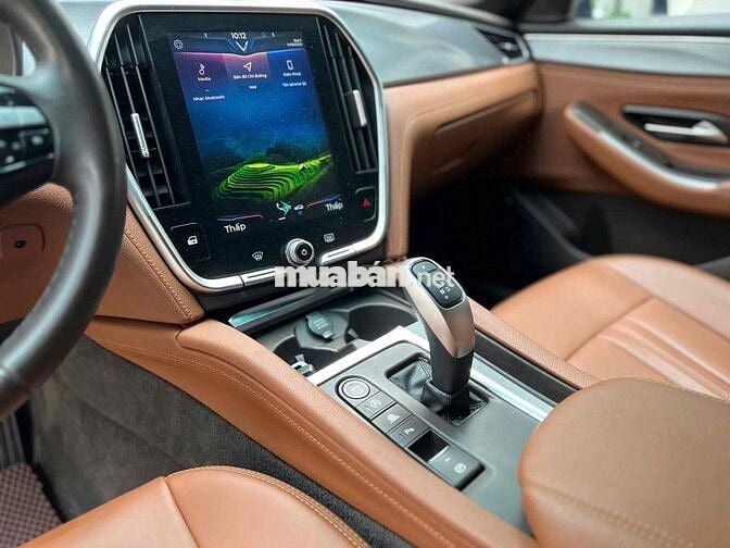 Vinfast Lux A 2.0 Premium 2019 - XHĐ cty