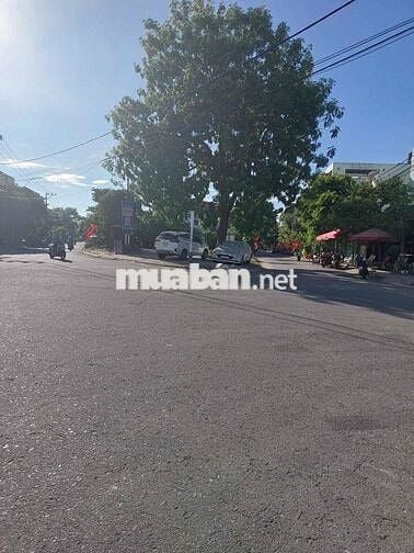 bán đất tặng nhà cấp 4 mặt tiền đường phạm như xương