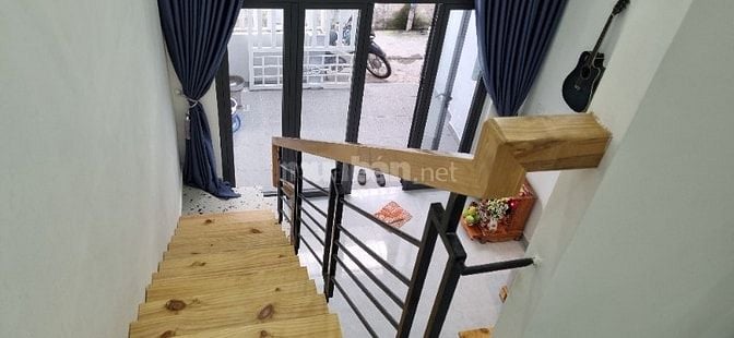 4×15.Nhà đẹp 3pn giá chỉ 3.45 tỷ hẻm rộng sạch sẽ gần đường lớn lvk