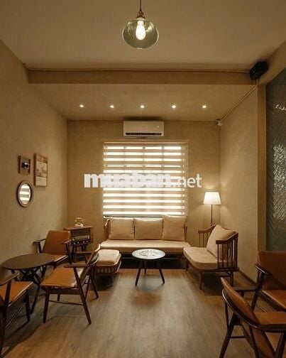 CHO THUÊ BIỆT THỰ SÂN VƯỜN NGUYỄN BỈNH KHIÊM Q1, DT 7x20M, TRỆT 2 LẦU