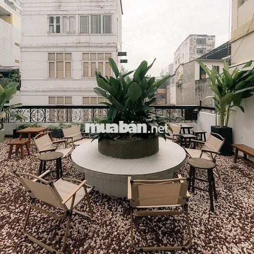 CHO THUÊ BIỆT THỰ SÂN VƯỜN NGUYỄN BỈNH KHIÊM Q1, DT 7x20M, TRỆT 2 LẦU