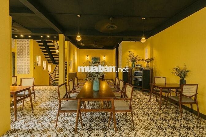 CHO THUÊ BIỆT THỰ GÓC 2MT NGUYỄN THÀNH Ý Q1 – DT 18x15M, TRỆT 1 LẦU