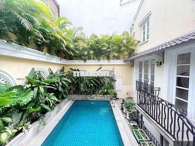 CHO THUÊ BIỆT THỰ PHÙNG KHẮC KHOAN Q1, DT 12x24M, HẦM 3 LẦU, HỒ BƠI