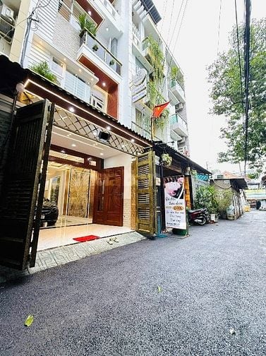 NHÀ 3LẦU MỚI HXH ĐƯỜNG SỐ 8 , PHƯỜNG 11, QUẬN - GV