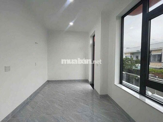 Cho thuê nhà hẻm đường DX006 phường Phú Mỹ