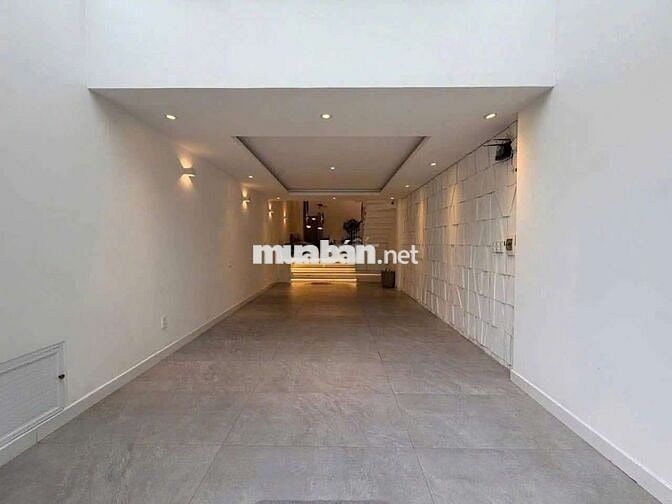 Siêu phẩm Full nội thất P12 GV