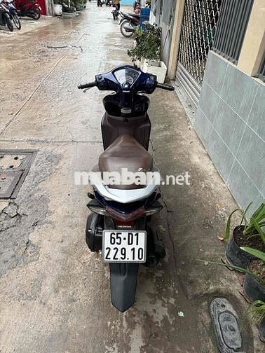 Vision 2015 xe đẹp máy zin êm đúng chủ chỉ 16tr5