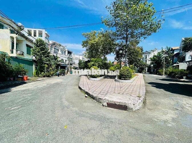 Bán nhanh lô đất xe hơi vào nhà KDC HIM LAM, đường 2, P. Trường Thọ