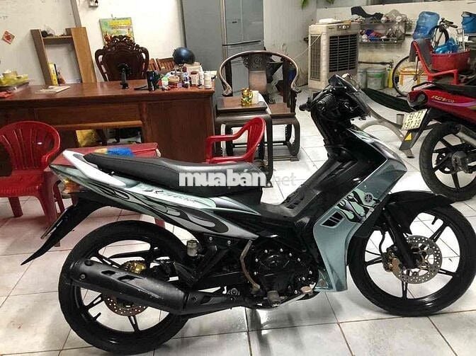 Exciter 2013 xuống áo