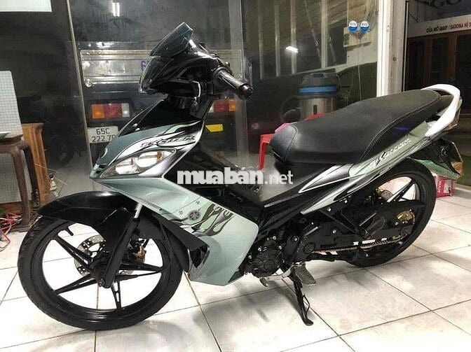 Exciter 2013 xuống áo