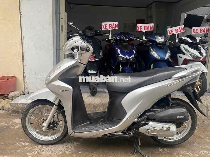 Vision 2015 xe đẹp máy zin êm đúng chủ chỉ 16tr