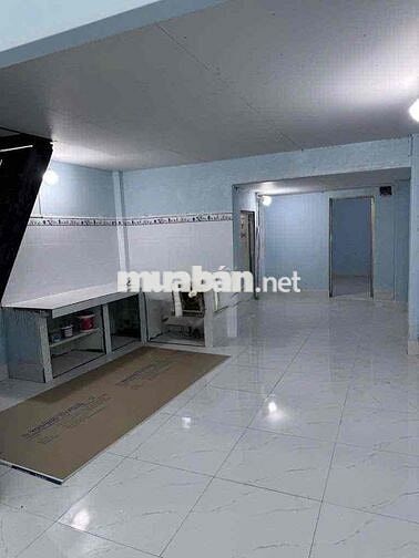 CHO THUÊ NHÀ MẶT TIỀN HOA BẰNG,TÂN PHÚ(TRỆT,GÁC,2 PHÒNG NGỦ