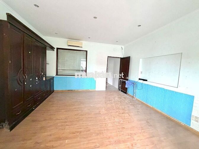 Mặt bằng 3 lầu đường Trần Hoàng Na chỉ 20 triệu