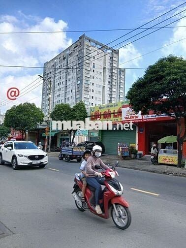 Cửa hàng mt đương LÊ VĂN KHƯƠNG dt 11×45