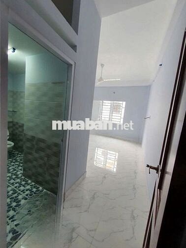 CHO THUÊ NHÀ MẶT TIỀN ĐƯỜNG TRẦN VĂN GIÀU 4X20M 3L VỊ TRÍ ĐẸP ĐÔNG ĐÚC