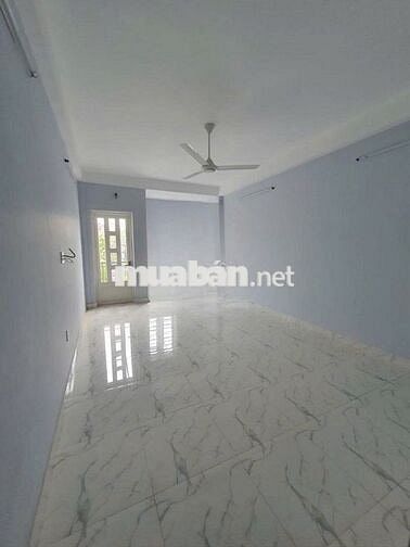 CHO THUÊ NHÀ MẶT TIỀN ĐƯỜNG TRẦN VĂN GIÀU 4X20M 3L VỊ TRÍ ĐẸP ĐÔNG ĐÚC