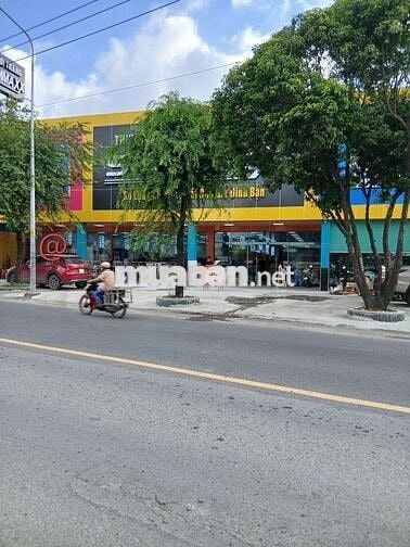 Cửa hàng mt đương LÊ VĂN KHƯƠNG dt 11×45