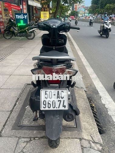 Honda vision 2016 mới 90% Bstp chính chủ