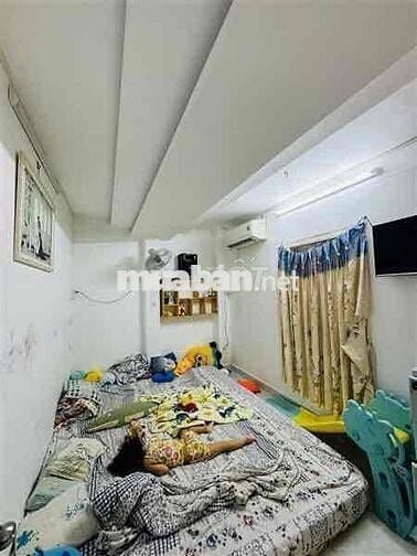 CC 2 PN lê Văn Sỹ, 44m2, sổ hồng riêng, chỉ hơn 2 tỉ