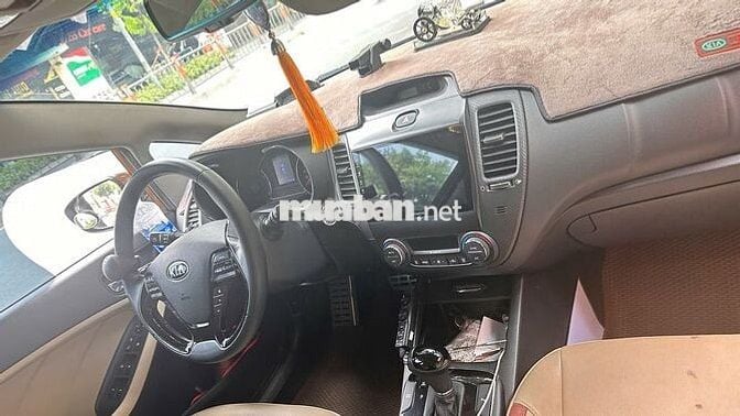 Kia Cerato 2018 1.6 AT - 60000 km