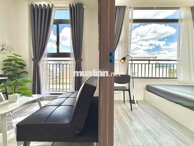 2PN CỬA SỔ QUẬN 4, 50m2  MÁY GIẶT RIÊNG, CHỢ XÓM CHIẾU, TÔN ĐẢN QUẬN 1